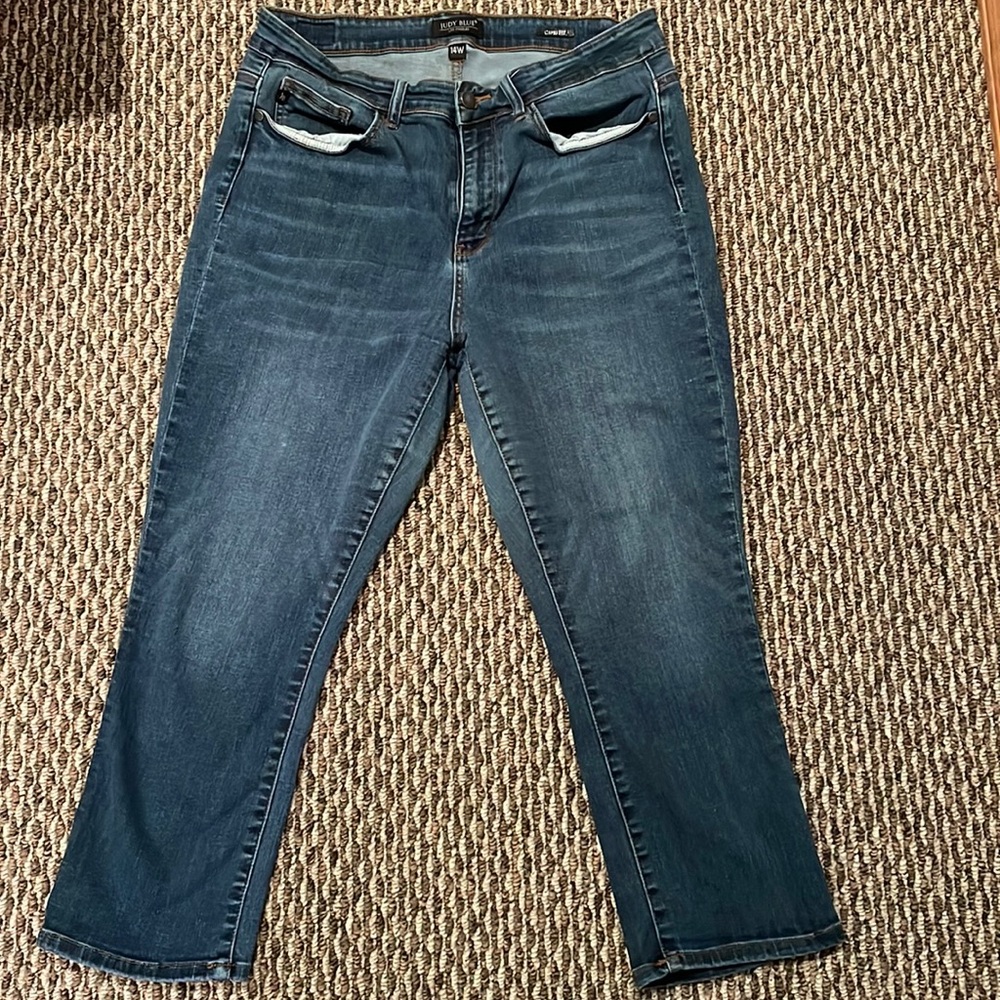 Capri length Judy Blues